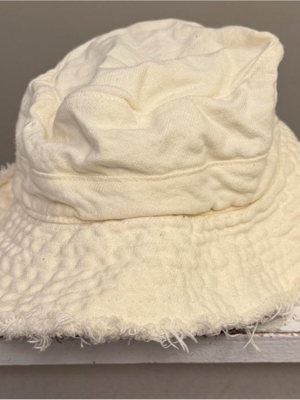 Zara Cream Textured Bucket Hat